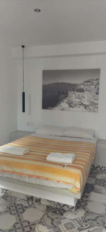Fira Veronica Rooms Imerovígli Kültér fotó